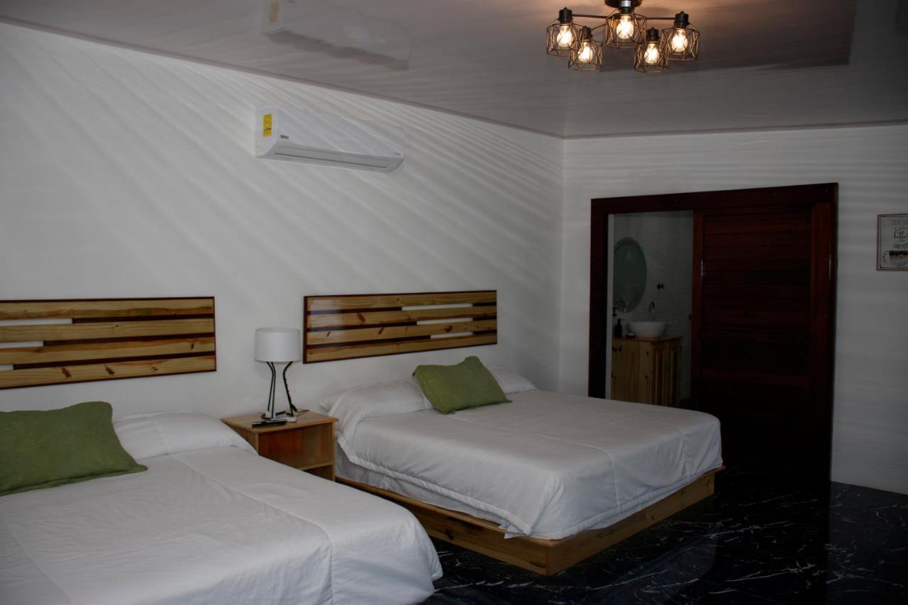 Hotel Samoa Del Sur Golfito Exterior photo