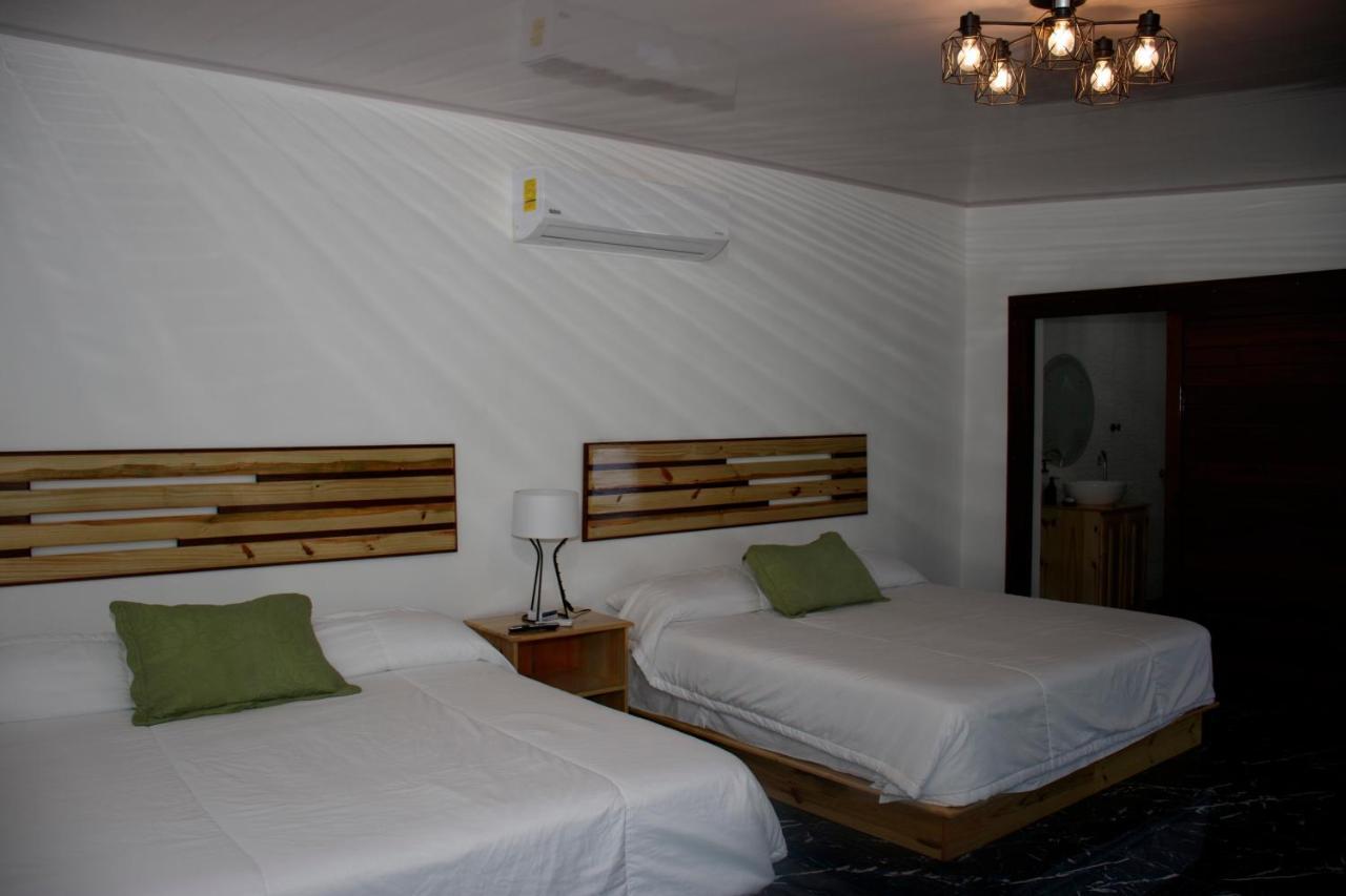 Hotel Samoa Del Sur Golfito Exterior photo